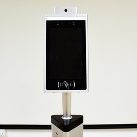 Tablet termômetro infravermelho com reconhecimento facial
